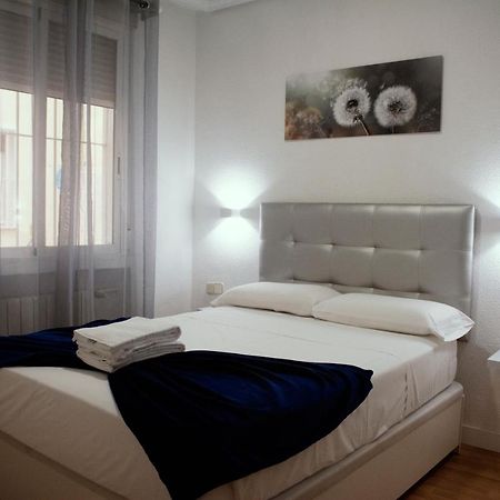 Hostal Artico Madrid Dış mekan fotoğraf